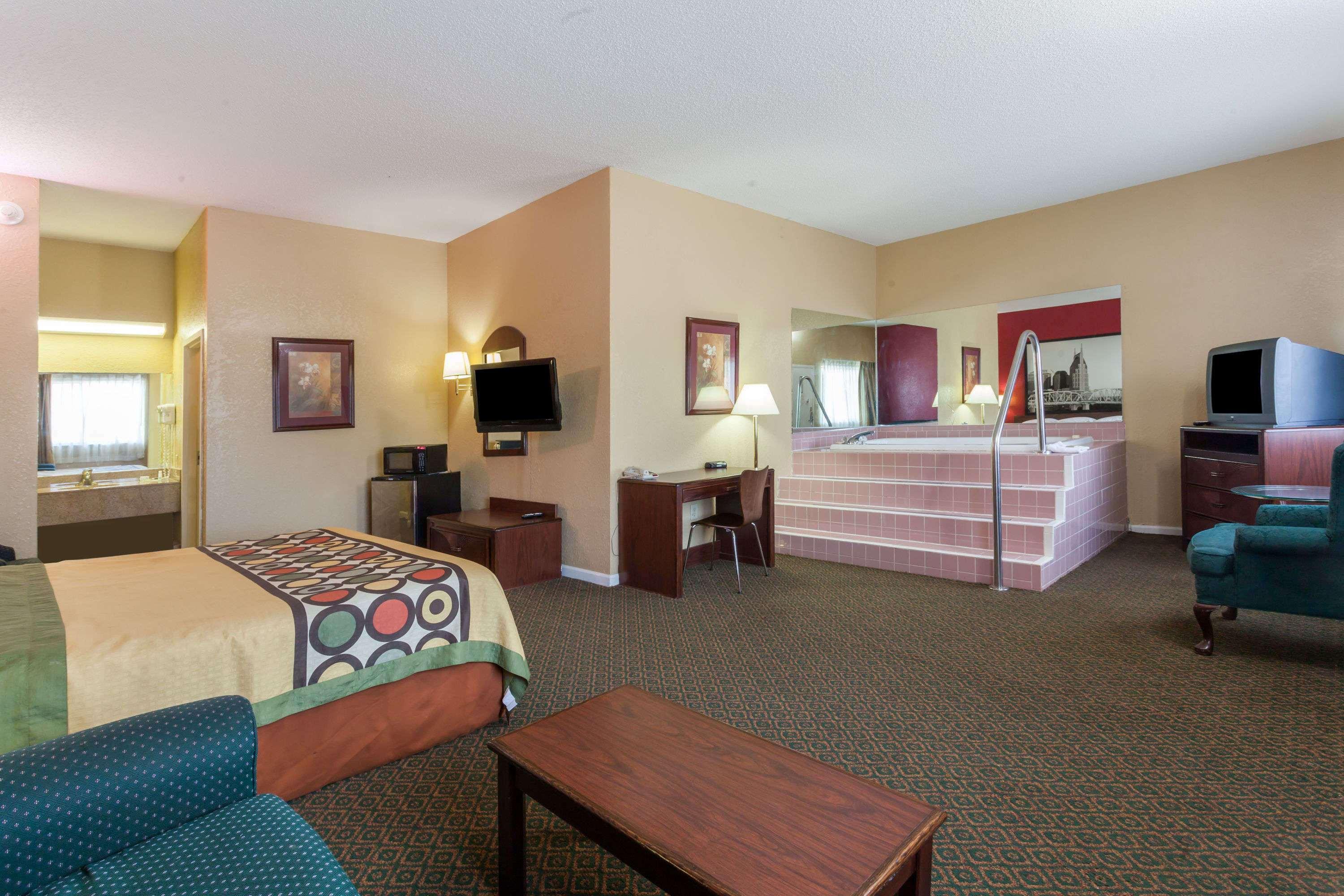 Hotel Super 8 By Wyndham Columbia Exterior foto